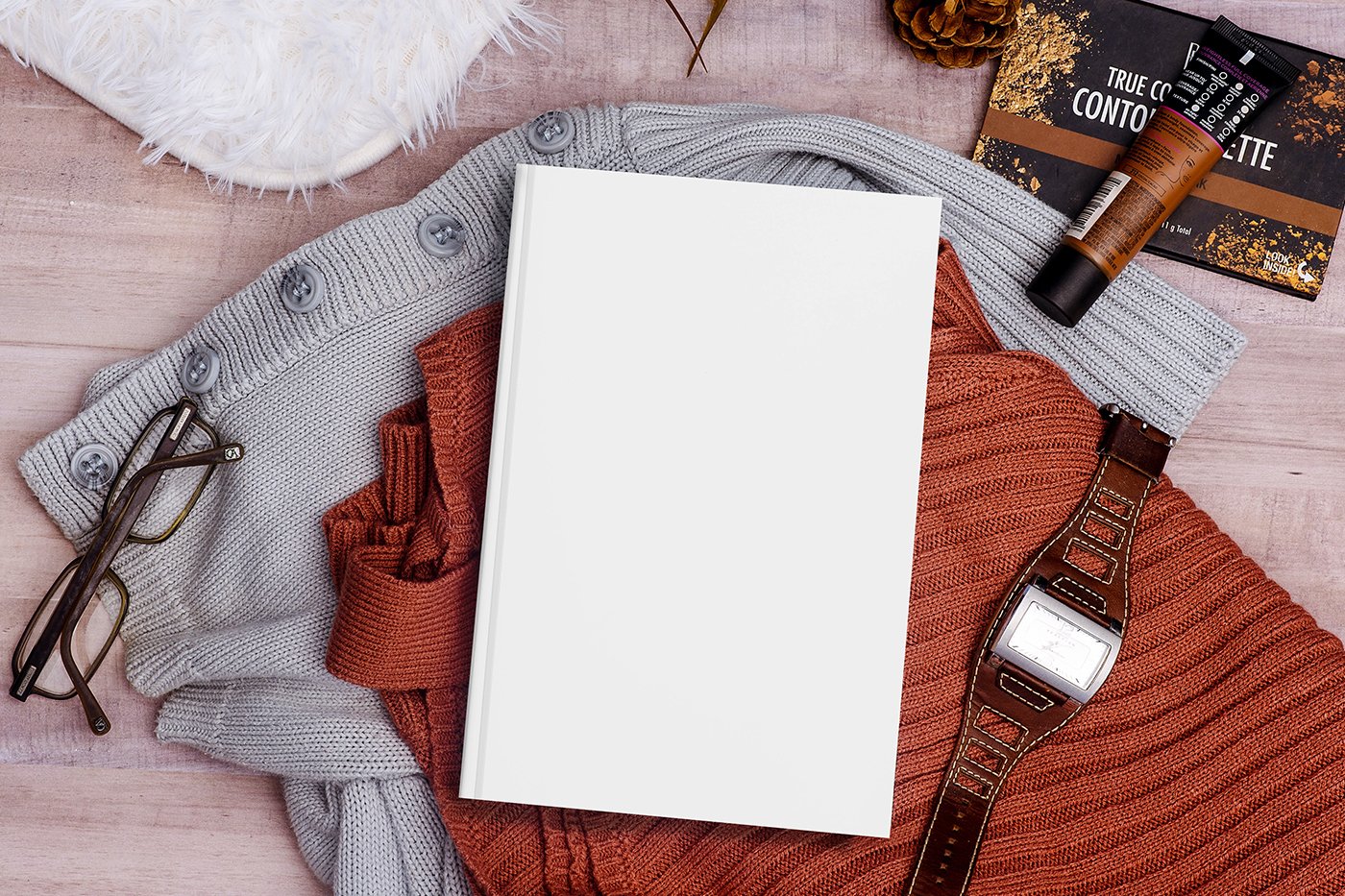 Free Cosmetic Palette Box Mockup