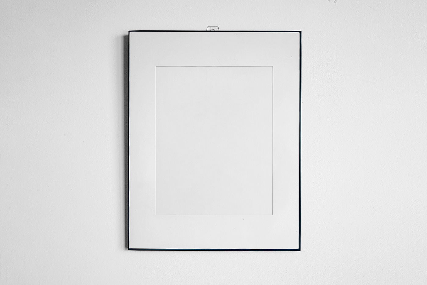 Free Hanging Frame Mockup