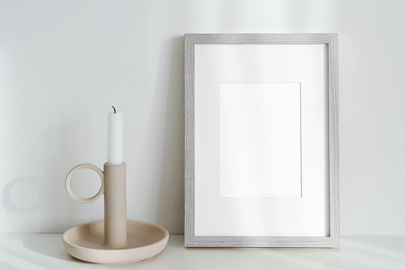 Free Picture Frame with Candle Mockup