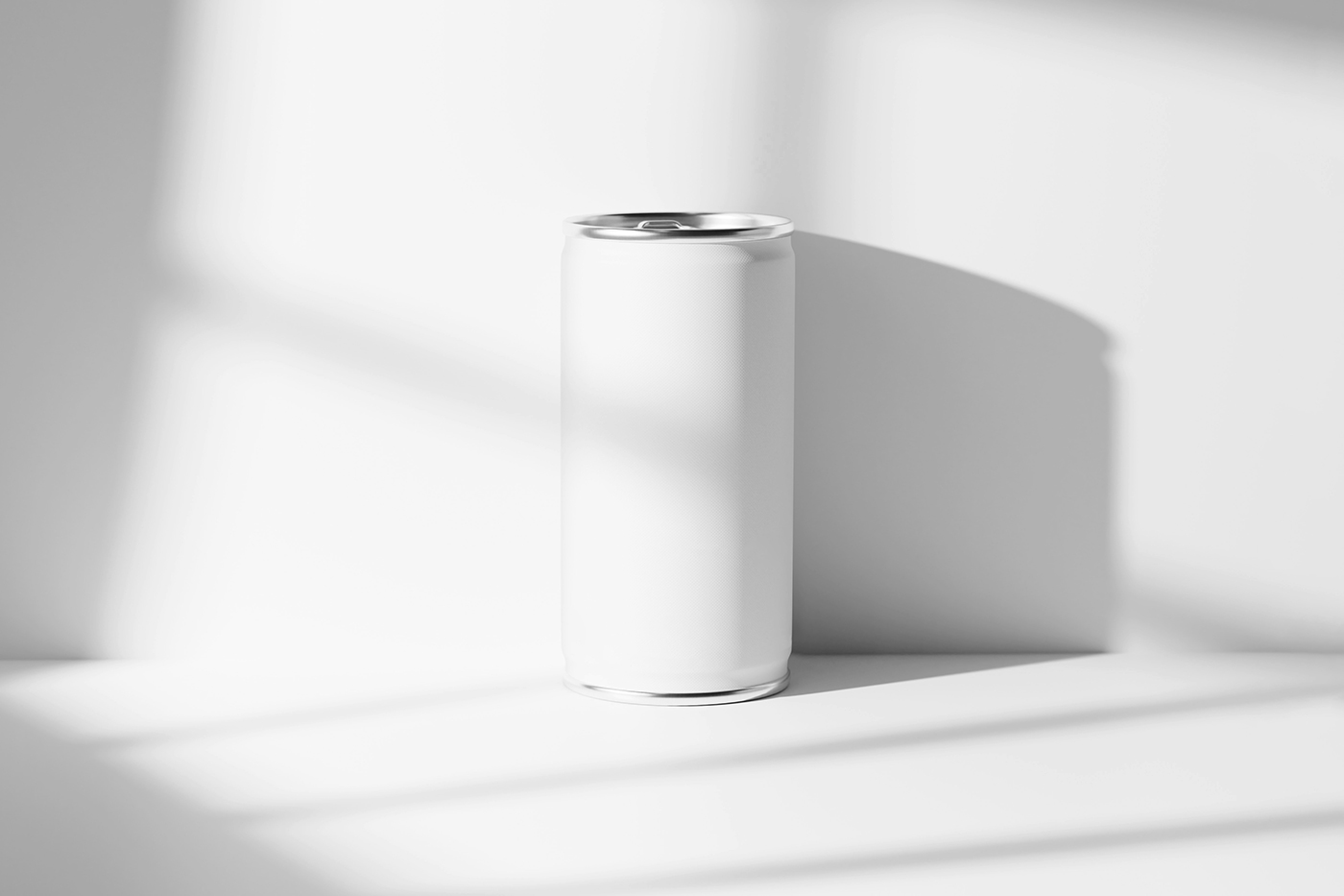 Free Small Beer Can Mockup